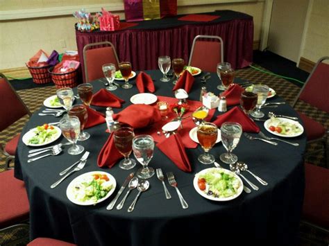 See more ideas about table settings, table set up, table decorations. Formal table set up for a banquet. | Yelp