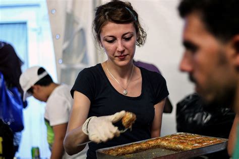 Austrian Ramadan A Taste Of Kindness And A Free Meal Al Jazeera