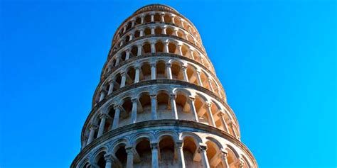 Cuidar la histórica torre de pisa es uno de los principales objetivos de las autoridades italianas, que temen que el monumento sea uno de los próximos blancos del estado islámico (isis). ¿Por qué la torre de Pisa está inclinada?