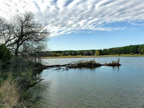 Just About Anyone Can Tackle The Zorinsky Lake West Trail In Nebraska
