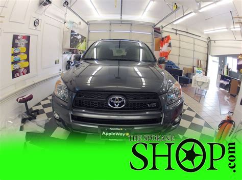How to deal with bubbles. This RAV4 just got some Window Tinting done, it's becoming ...