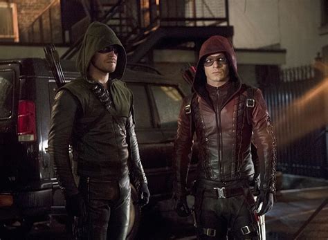 He is the son of the late roy harper, sr. Bruce Lee Vs CW Green Arrow and Arsenal - Battles - Comic Vine