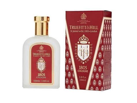 Truefitt and hill was established in 1805 and is the oldest barbershop around which led to designing the finest grooming products from the formulation to the packaging. Truefitt & Hill 1805 cologne - 100 ml - De Messenwinkel
