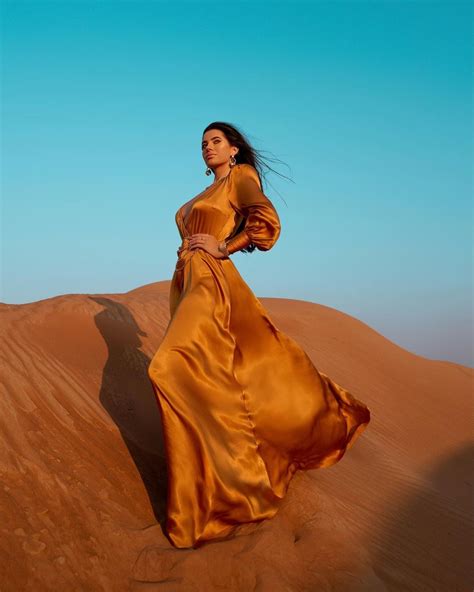 Laura Badura 🇵🇱 On Instagram “golden Goddess👸🏻 Dress And Belt Is