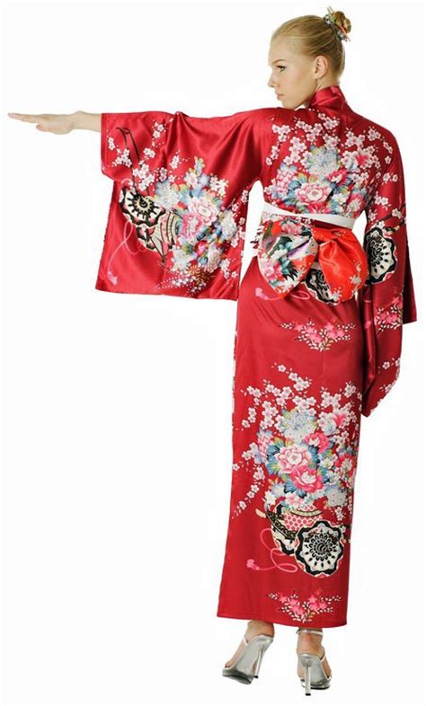 Elegant Red Kimono Kimonos And Yukatas Lionellanet