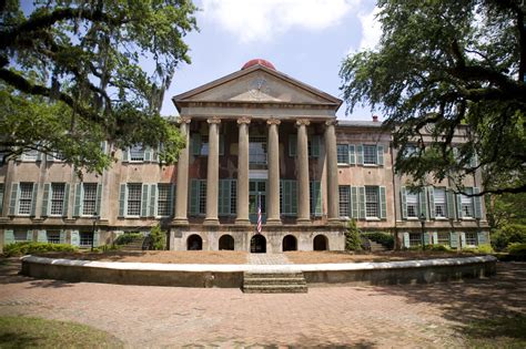 College Of Charleston Amends Covid 19 Vaccination Policies After