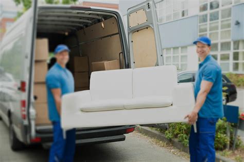 Services To Expect From Your Movers And Packers Construction Fly