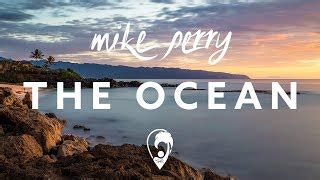 Power vs smaller technical fighter ● mike perry. Mike Perry - The Ocean