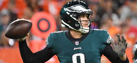Fantasy football start your season today! It Took Eagles Quarterback Nick Foles Exactly 6 Words to Teach a Major Lesson in Emotional ...