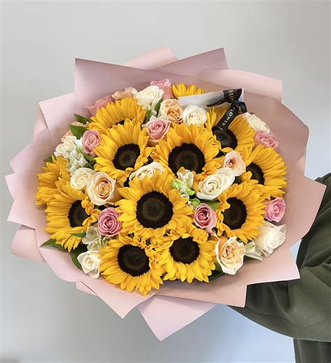Mfs Pink Sunshine Bouquet In Maywood Ca Maggies Flower Shop