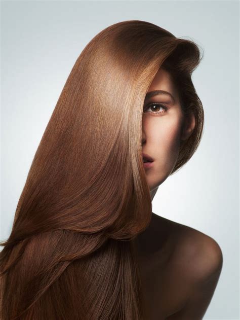 Nobody wants straw for hair, but many hair care products marketed for silky hair are aimed at women. 261 beste afbeeldingen van That One-Eyed Look