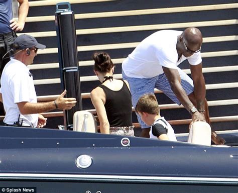Erica Packer Shares A Kiss With British Singer Seal On Boat Around Europe Daily Mail Online