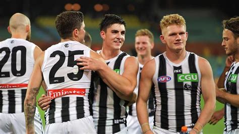 Ontdek de perfecte stockfoto's over collingwood football club en redactionele nieuwsbeelden van getty images kies uit premium collingwood football club van de hoogste kwaliteit. AFL results: Collingwood Magpies take shock 48-point ...