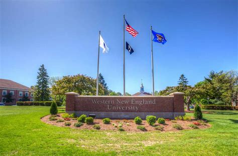 Experience Western New England University In Virtual Reality