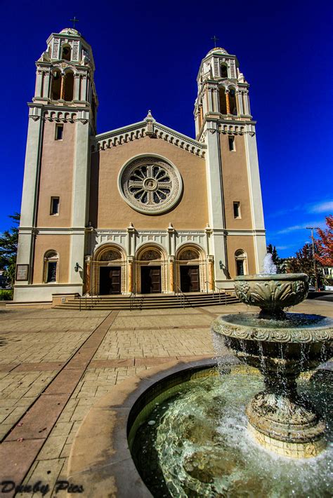 28 reviews of st vincent de paul st. Courtyard fountain view of St. Vincent De Paul Church Peta ...