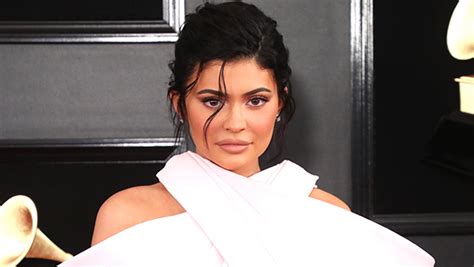Kylie Jenner On Her Lips She Felt ‘unkissable Before Fillers