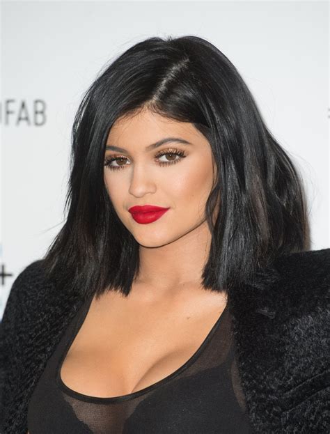 Celebrity Beauty Kylie Jenner Lips Lipstick And Lip Liner Popsugar Beauty Australia