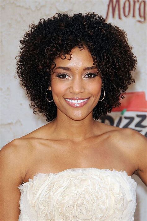 18 Best Short Haircuts For Curly Hair