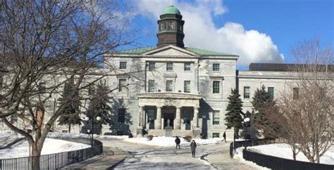 2 Montreal universities rank among Canada's most 