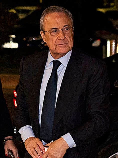 Nuevas prendas primavera verano 2021 twsm de florentino ➨ descubre los nuevos diseños en ropa para hombre ➨ pantalones, cazadoras, americanas, polos y camisas florentino. Florentino Pérez | Medios | EL MUNDO