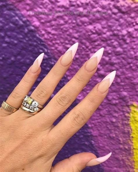 57 Catchy Summer Nail Designs For Fun Loving Women In 2020 Almond