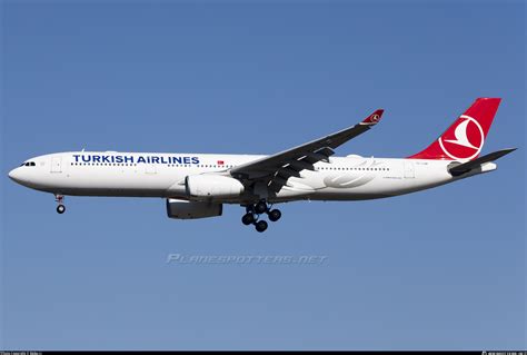 Tc Lob Turkish Airlines Airbus A330 343 Photo By 21arukas Id 1343290