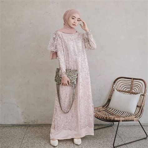Inspirasi modis pembahasan baju pengantin tentang 34 baju keluarga pengantin modern, gaya terbaru! adalah : REFERENSI GAUN Mau Jahit Baju Pesta / Pengantin dan ...