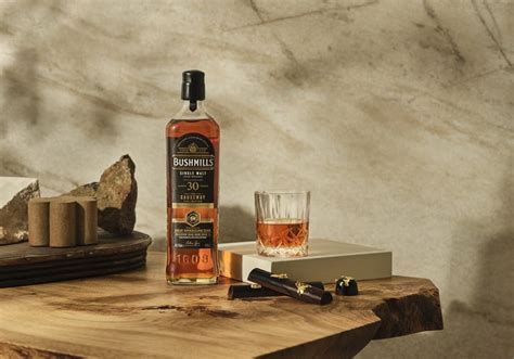 Bushmills Irish Whiskey Lanserar 30 årig Skatt Folkofolk