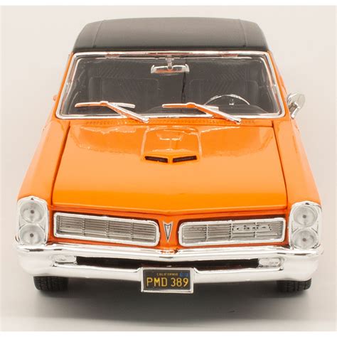 Maisto 1965 Pontiac Gto Hurst Edition