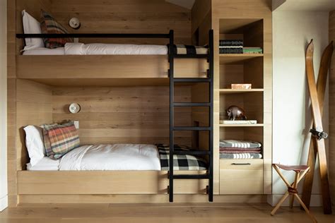 A Guide To Statement Making Bunk Rooms Mountain Living