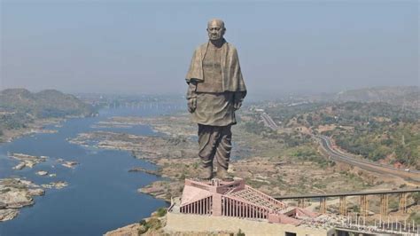World S Tallest Statue Opens To The Public In India Statue India Photos