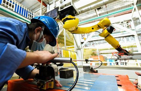 Update Chinas Industrial Profits Down 21 Pct In First 8 Months
