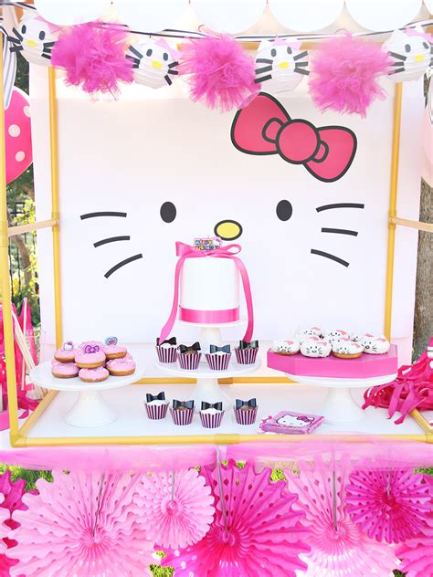 A Guide To Identifying Your Home Décor Style Hello Kitty Party Table