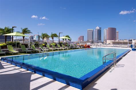 Hampton Inn Tampa Downtown Channel District Pool Pictures And Reviews