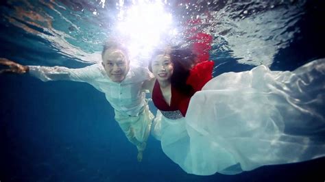 Elegant Underwater Wedding Youtube