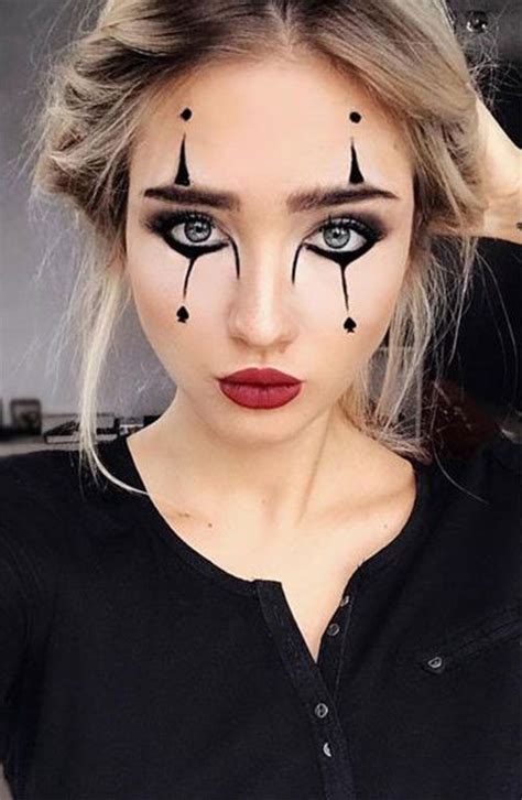7 Inspirasi Makeup Halloween Anti Ribet Ada Yang Cuma Modal Lipstik
