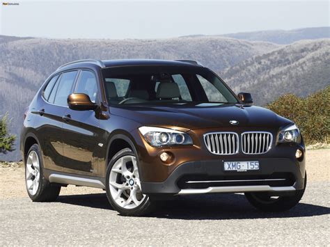 De x1 xdrive 23d slaagt erin een buitenbeentje binnen de familie te zijn. BMW X1 xDrive23d AU-spec (E84) 2010-12 pictures (2048x1536)