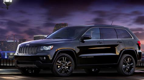 Jeep Gets High Releases Altitude Edition Grand Cherokee Compass Patriot