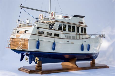 Grand Banks 42 Classic Historic Marine Model Boat
