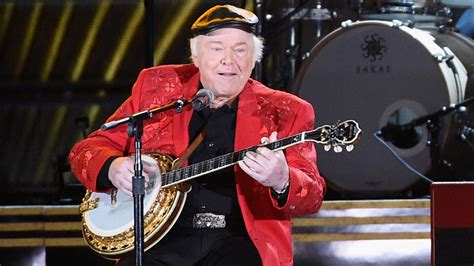 Roy Clark Country Guitar Virtuoso ‘hee Haw Star Has Died Wttv