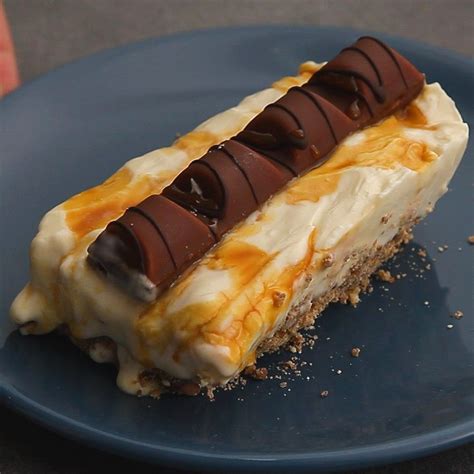 Laat de kinder bueno cheesecake minimaal 4 uur opstijven in de koelkast. Cheesecake Kinder Bueno | Recette | Cheesecake facile ...