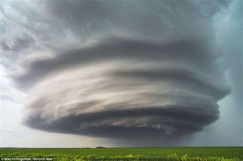 Storm Chaser Mike Hollingshead Risks His Life To Photograph Natures