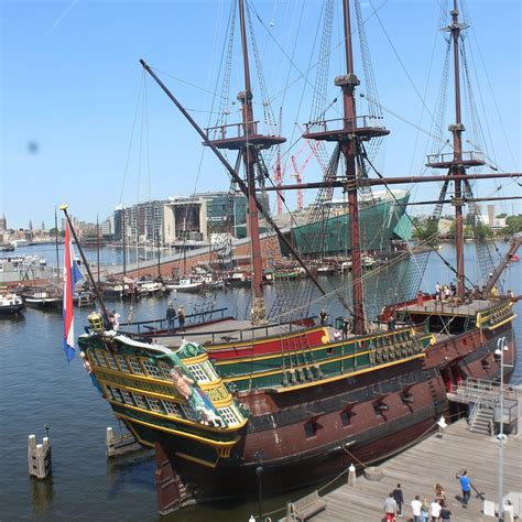 Het Scheepvaartmuseum The National Maritime Museum Amsterdam All
