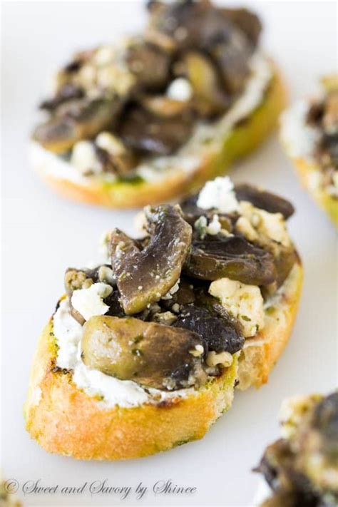 Blue Cheese Mushroom Crostini Sweet Savory By Shinee