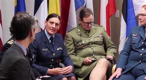 Army Backs Down On Punishing Chaplain Who Voiced Support For Trans Ban Headline Usa