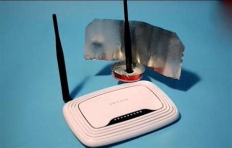 Wifi boosters, also known as wifi extenders or wifi repeaters, help to eliminate dead zones in the best wifi boosters can help boost the reach of your wireless internet connection around the house. DIY: Boost your WiFi signal using a beer can