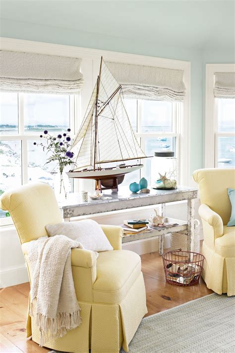 Bring Beach Vibes Into Any Home With These Decor Ideas | Nautical