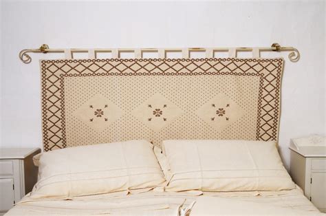 Piede in metallo con sovrapprezzo traliccio h.24. Testiere per letto - Artigianato tessile Sardo Anna Segreto
