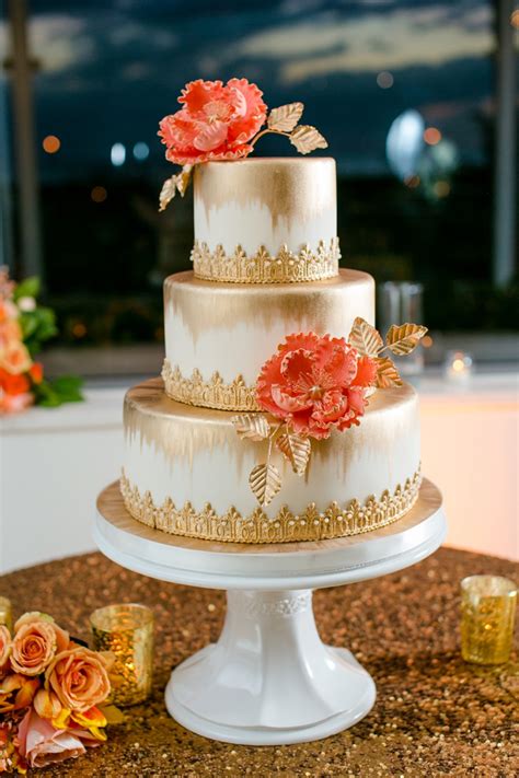 Coral and navy blue wedding colour palette. An Elegant Navy and Coral Wedding | Every Last Detail