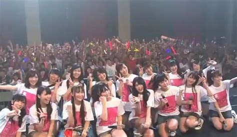 Go Behind The Scenes Of Akb S First Singapore Theater Live Tokyohive